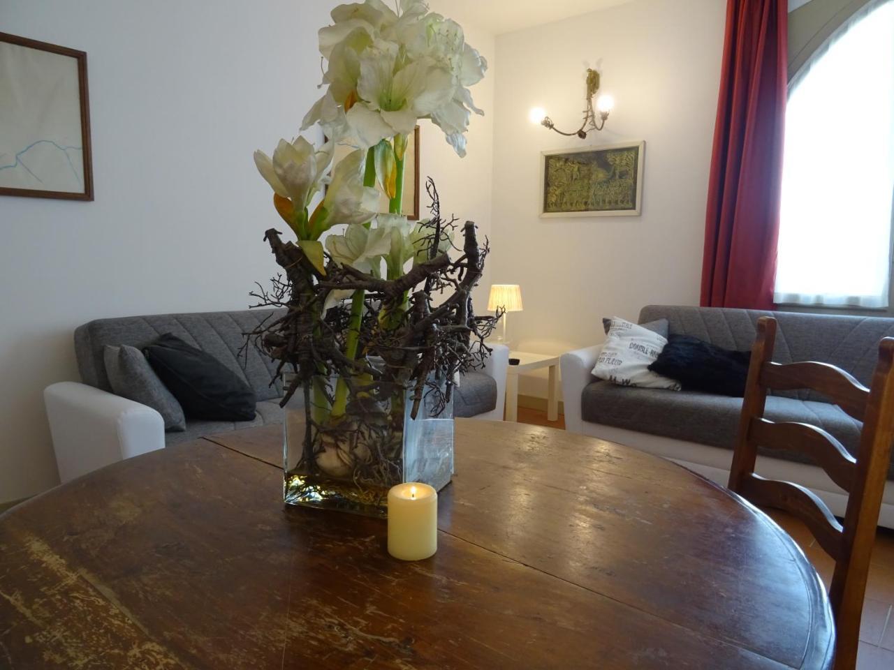 Charmerooms Moroni Couette-café 3*