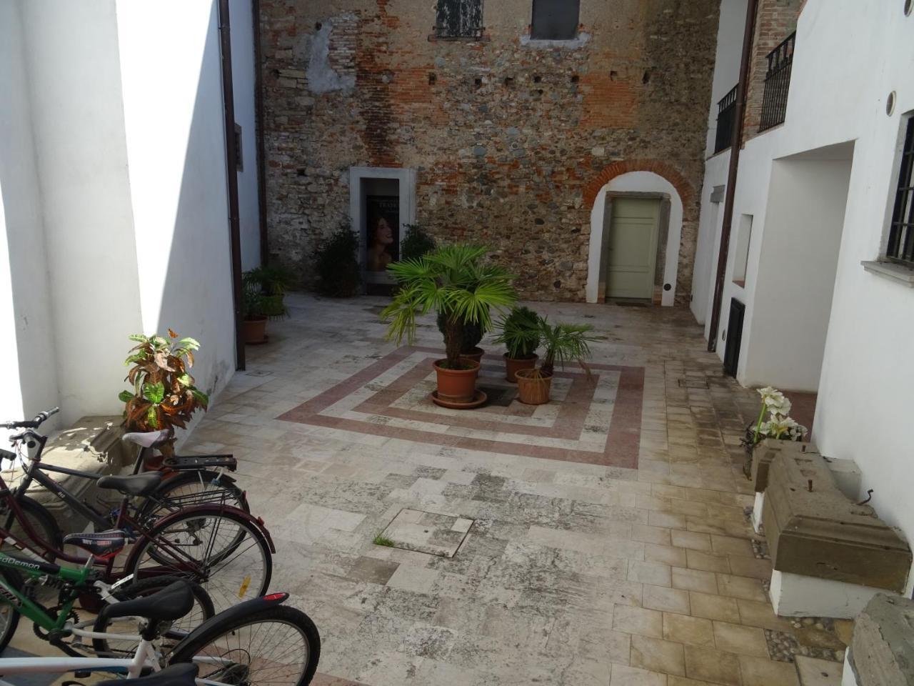 Charmerooms Moroni 3* Stezzano